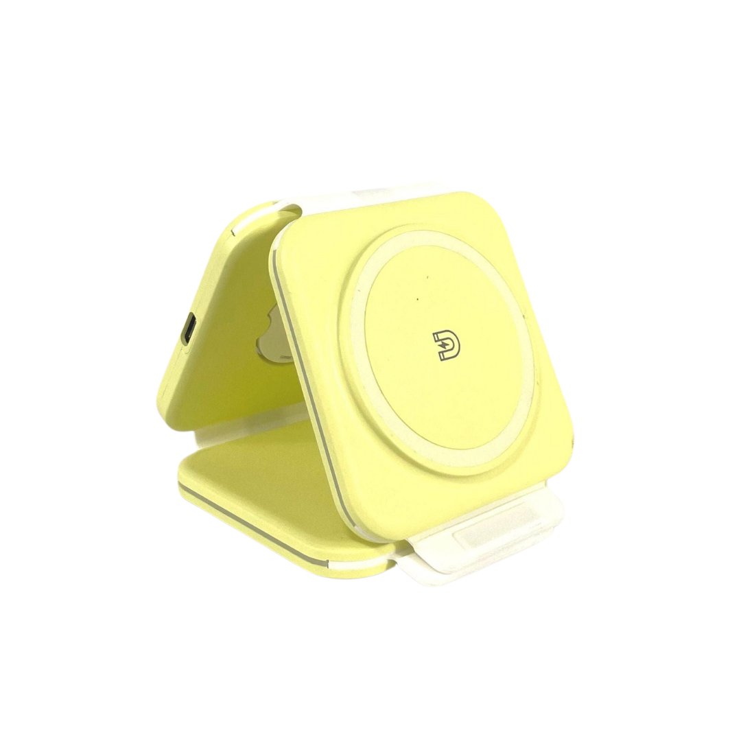 UK Technology 3-In-1 Portable Foldable Wireless Charger yellow model